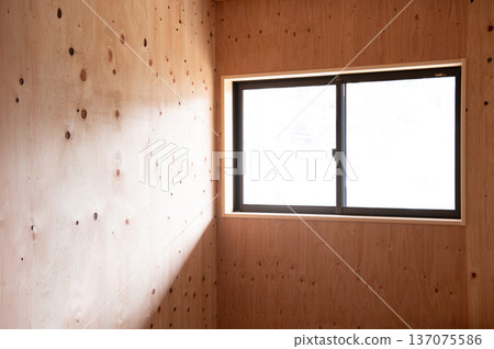 Aluminum sash and sunlight under construction Aluminum sash and sunlight under construction 137075586