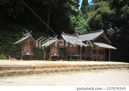 出雲神社 137076545