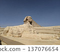 Sphinx in the desert 137076654