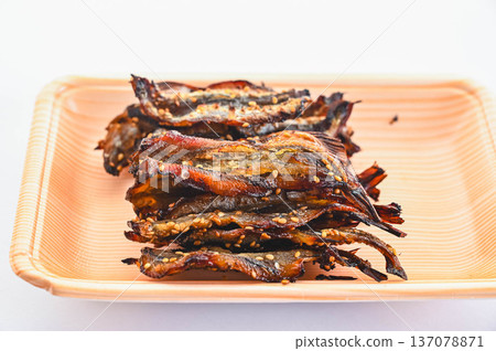 Grilled Shishamo Shishamo with Mirin 137078871