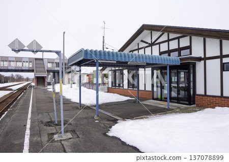 由仁站(室蘭本線/JR北海道) 由仁站(室蘭本線/JR北海道) 137078899