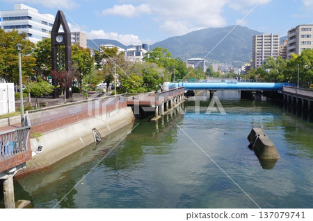 從吳市眺望堺川 從吳市眺望堺川 137079741