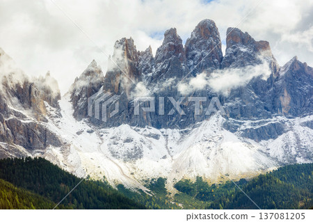 Dramatic Odle peaks, Val di Funes Dolomites, Italy 137081205