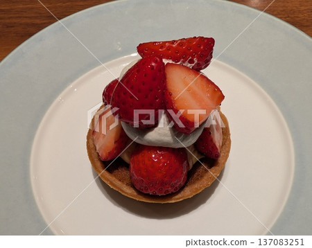 Strawberry tart on a plate 137083251