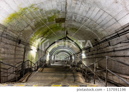Joetsu Line Toge Station - Stairs on the underground platform for the outbound line 137091196