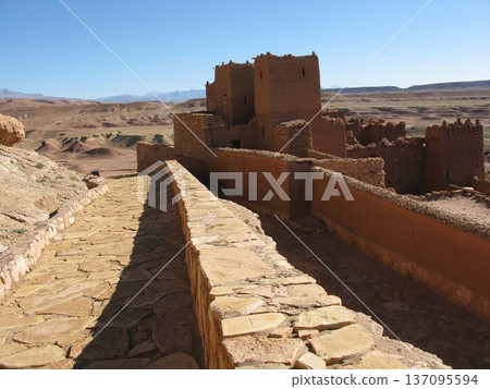 Ait Ben Haddou 137095594