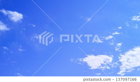 藍色的天空和雲圖像 藍色的天空和雲圖像 137097166