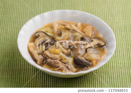 蘑菇豬肉濃醬 137098655