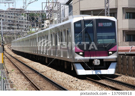 2015年6月 東京地鐵08系列08-005田園都會線阿札野 2015年6月 東京地鐵08系列08-005田園都會線阿札野 137098918