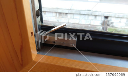 Railway window locks 137099069