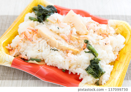 Delicious bamboo shoot rice with sakura shrimp Delicious bamboo shoot rice with sakura shrimp 137099730