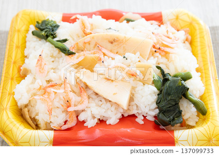 Delicious bamboo shoot rice with sakura shrimp 137099733
