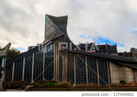 Church of Saint Joan of Arc in the center of the ancient market square in Rouen, Normandy, France Church of Saint Joan of Arc in the center of the ancient market square in Rouen, Normandy, France 137099802