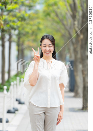 Women's casual early summer piece Women's casual early summer piece 137100394