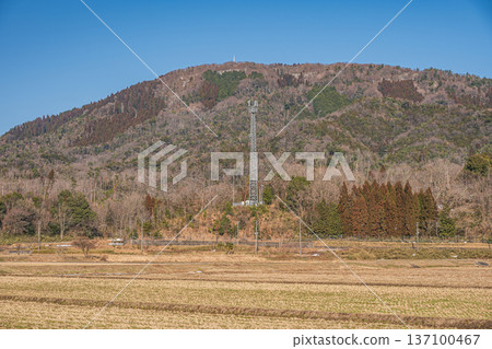 Rural scenery of Lake Biwa in the back of the mountains, Nagahara, Nagahama City, Shiga Prefecture Rural scenery of Lake Biwa in the back of the mountains, Nagahara, Nagahama City, Shiga Prefecture 137100467