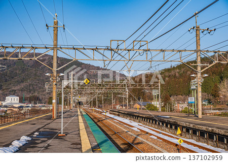 Scenery of Nagahara Station on the Kosei Line, Nishiasaicho, Nagahama City, Shiga Prefecture 137102959