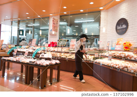 二月:熱門麵包店 二月:熱門麵包店 137102996