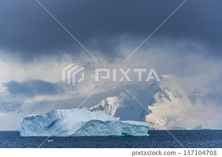 Landscape of the Antarctic Peninsula Landscape of the Antarctic Peninsula 137104708