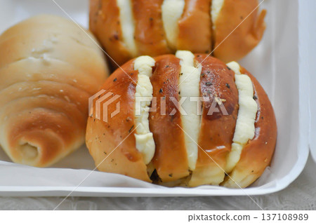 garlic bread or cheese bun, mozzarella cheese bun or bun with cheese and Shio Pan garlic bread or cheese bun, mozzarella cheese bun or bun with cheese and Shio Pan 137108989