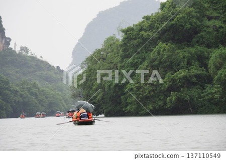 Trang An boat river Trang An boat river 137110549