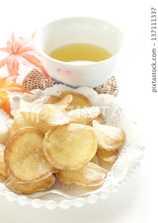 地瓜片和綠茶 地瓜片和綠茶 137111337