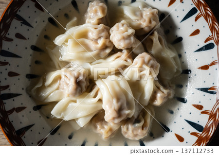 wonton wonton 137112733