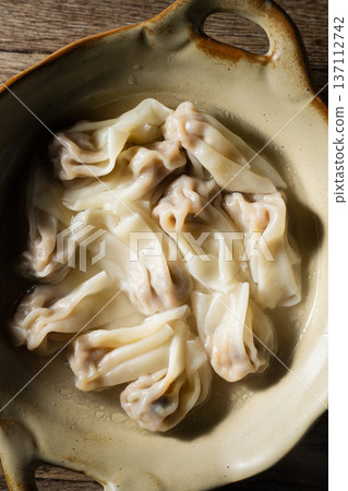 wonton 137112742