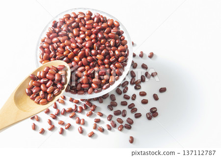 煮熟的紅豆，整粒豆醬 137112787