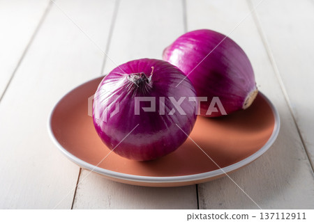 onion 137112911