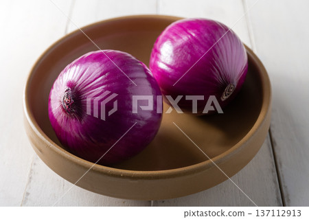 onion 137112913