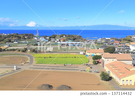 Soleil Hill強姦場和富士山 137114432