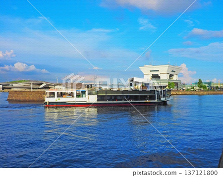 橫濱港和港未來地區的開闊海濱景色。附圖。 137121800