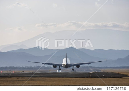 Sendai Airport at dusk, airplane landing, Natori City, Miyagi Prefecture 137126738