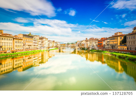 Ponte Vecchio, Florence, Italy 137128705