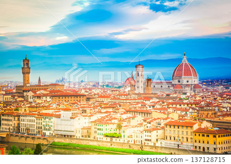 old town of Florence, Italy 137128715