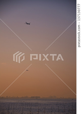 Airplanes seen from Kisarazu Mitate Beach 137130777