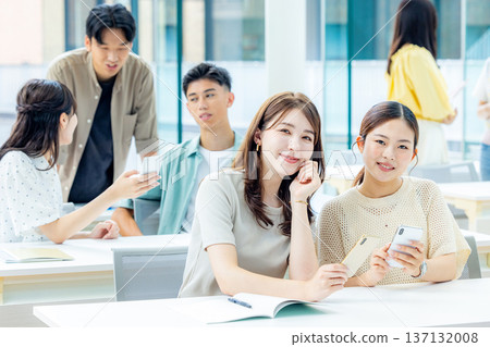 大學講座 137132008