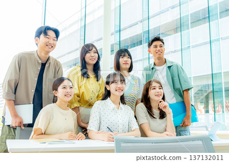 大學講座 137132011