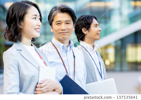 三個商業形象 三個商業形象 137135641