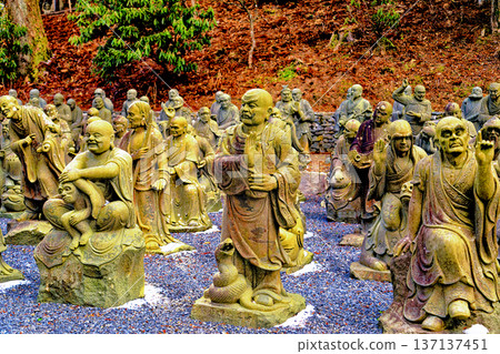 Five hundred buddies of Unzenji 137137451