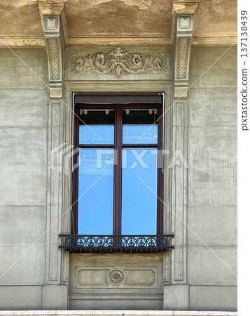 Building window in the historic center, Geneva, Switzerland Building window in the historic center, Geneva, Switzerland 137138439