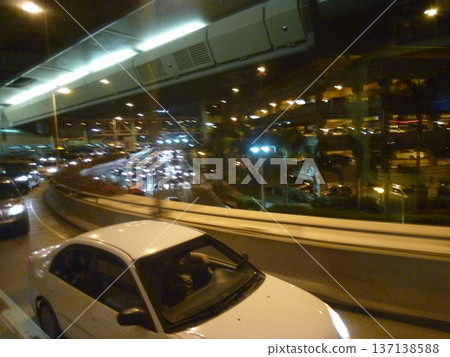 洛杉磯國際機場 137138588