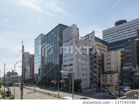 City buildings and open highways City buildings and open highways 137140396