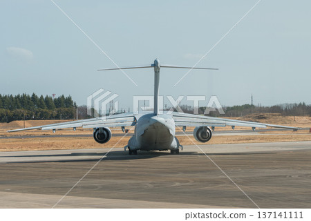 C-2運輸機 C-2運輸機 137141111