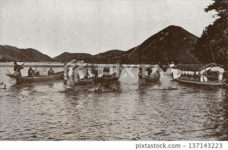 Old photo of cormorant fishing on the Nagara River in 1926 Old photo of cormorant fishing on the Nagara River in 1926 137143223