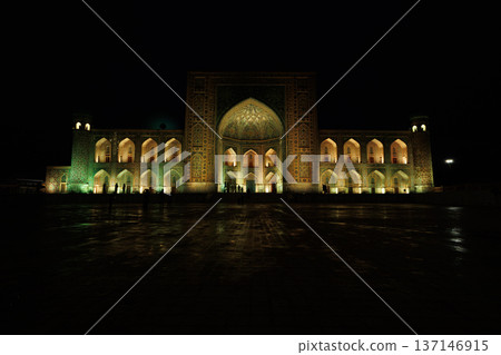 Illuminated Registan Square at night in Samarkand, Uzbekistan Illuminated Registan Square at night in Samarkand, Uzbekistan 137146915
