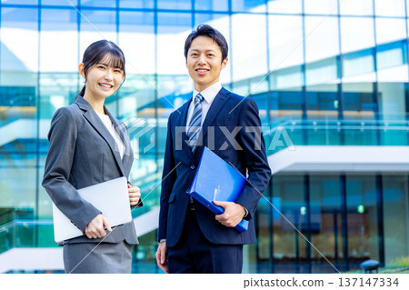 Businesswomen in line in the office Businesswomen in line in the office 137147334