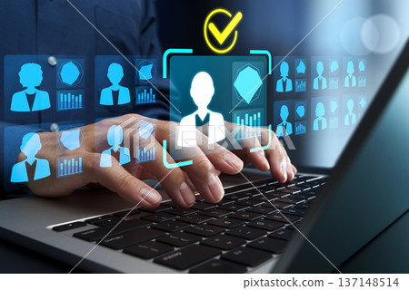 招募公司運用招募分析和評估技術。候選人搜尋和篩選工具。候選人技能分析。 137148514