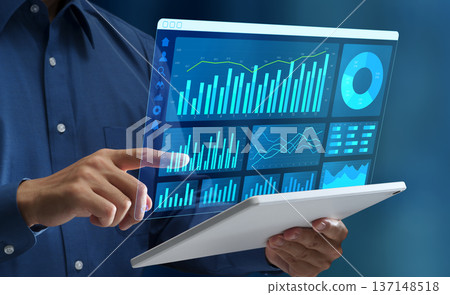 網站分析儀錶板。數據可視化。行銷圖表和統計報告。網站訪問。 137148518