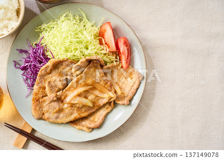 薑汁豬肉炒，家常裡肌肉 137149078